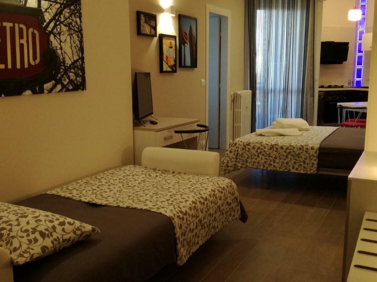 Metro Apartment Collegno Exterior photo